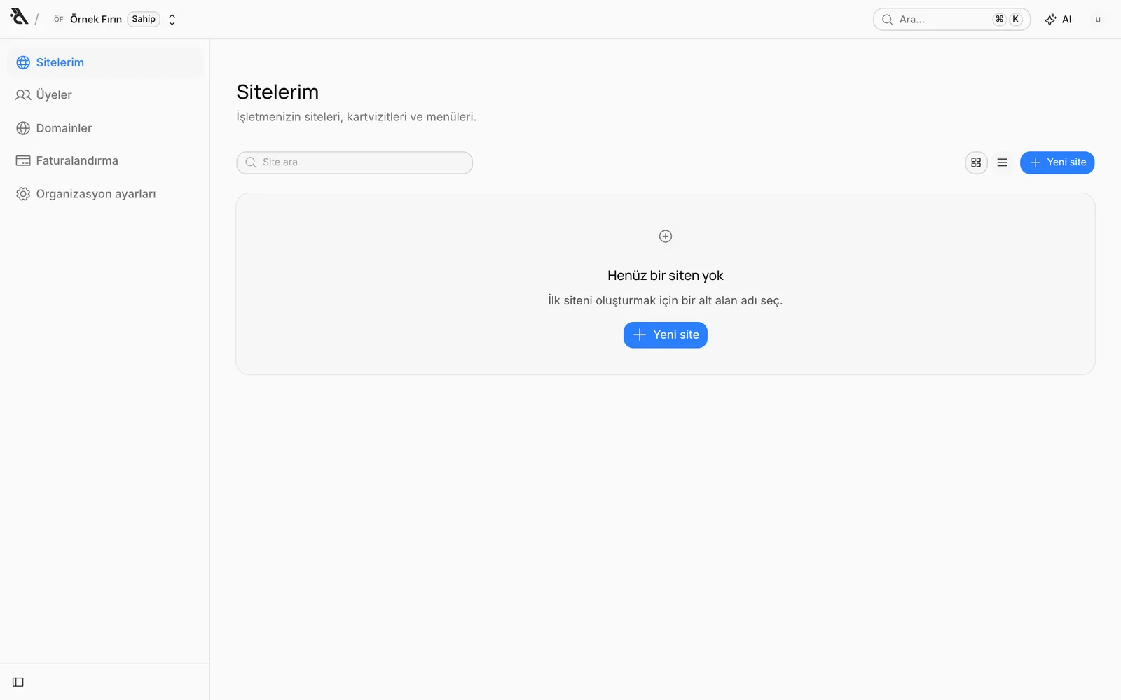 Boş Sitelerim ekranı ve Yeni site düğmesi